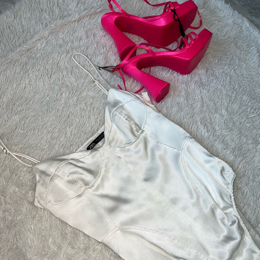 ZARA- Satin corset white bodysuit size M